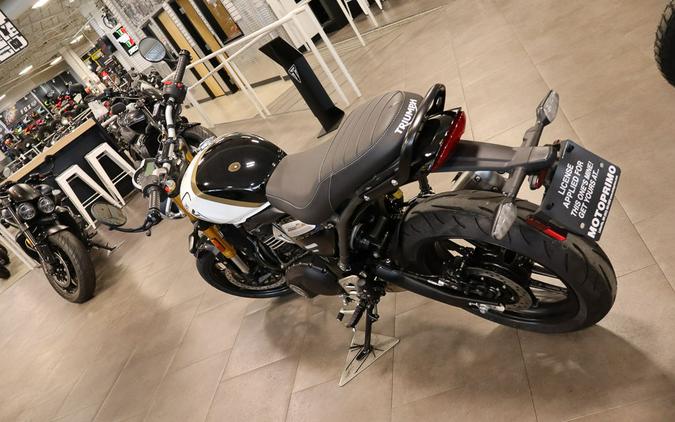 2026 Triumph Speed 400 Pearl Metallic White/Phantom Black
