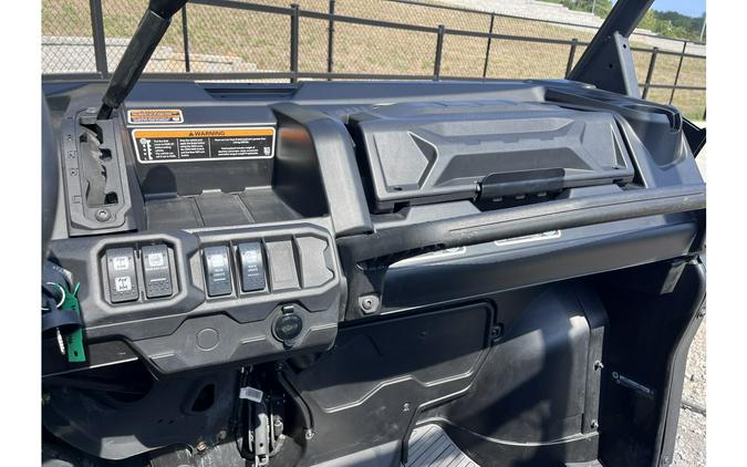 2024 Defender HD7 - Can-Am