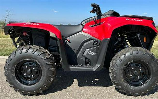 2023 Can-Am Outlander DPS 700