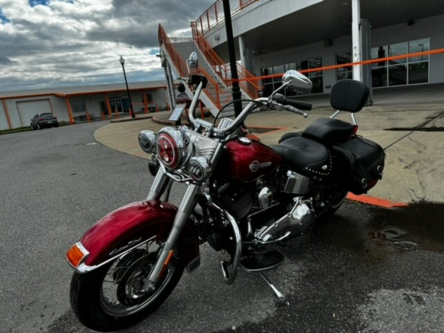2004 Harley-Davidson Heritage Softail® Classic Sierra Red