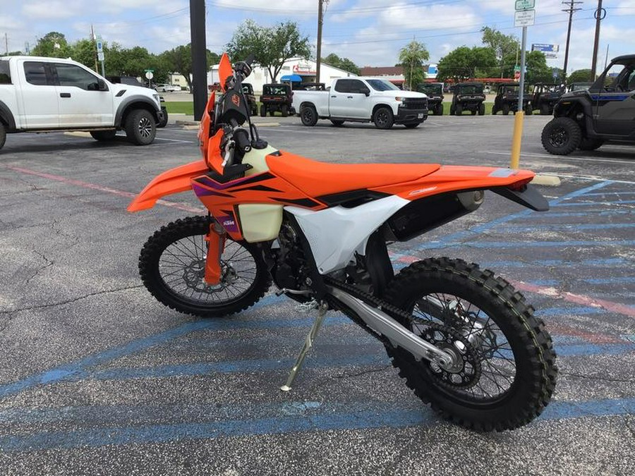 2024 KTM XW 350 F