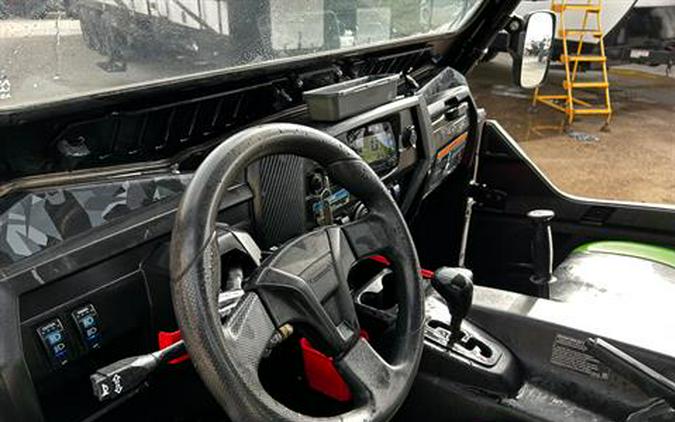 2022 Kawasaki Teryx4 S LE