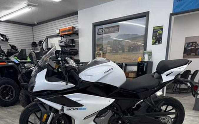 2025 CFMOTO 300SS