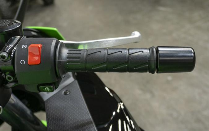 2025 Kawasaki Ninja 500 KRT Edition SE ABS