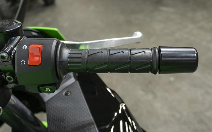 2025 Kawasaki Ninja® 500 KRT Edition SE ABS