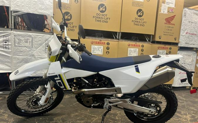 2027 Husqvarna Motorcycles Enduro 701