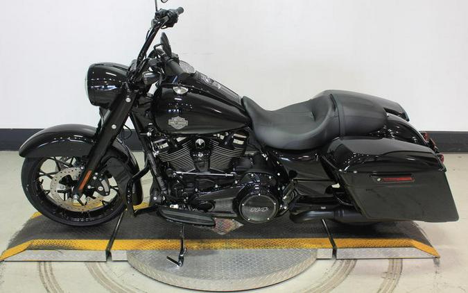 2023 Harley-Davidson® FLHRXS - Road King® Special