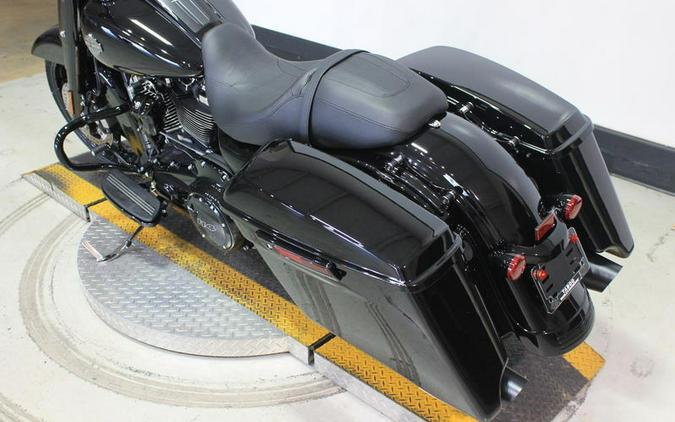 2023 Harley-Davidson® FLHRXS - Road King® Special