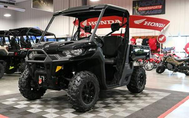 2024 Can-Am Defender XT HD9