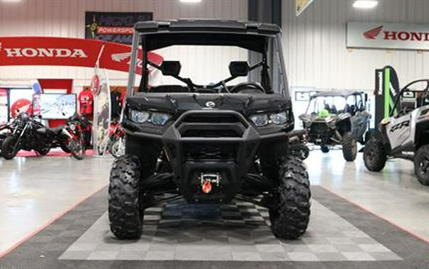 2024 Can-Am Defender XT HD9