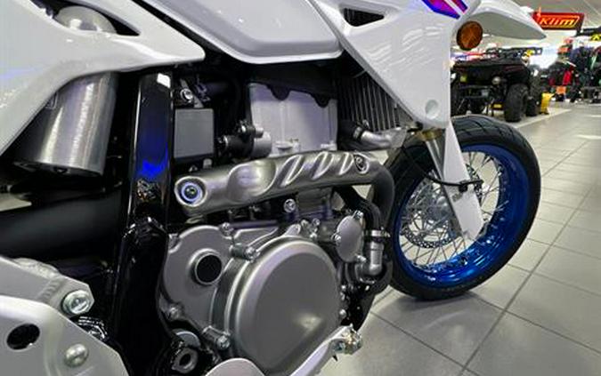 2023 Suzuki DR-Z400SM