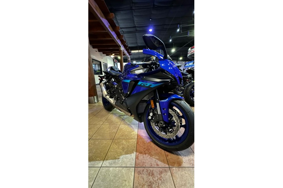 2024 Yamaha YZF-R1