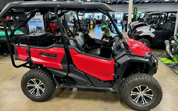 2018 Honda® Pioneer 1000-5 Deluxe