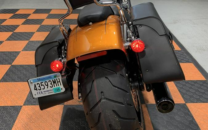 USED 2014 HARLEY-DAVIDSON BREAKOUT FXSB103 FOR SALE NEAR LAKEVILLE, MN