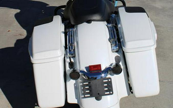 2017 Harley-Davidson® FLHXS - Street Glide® Special