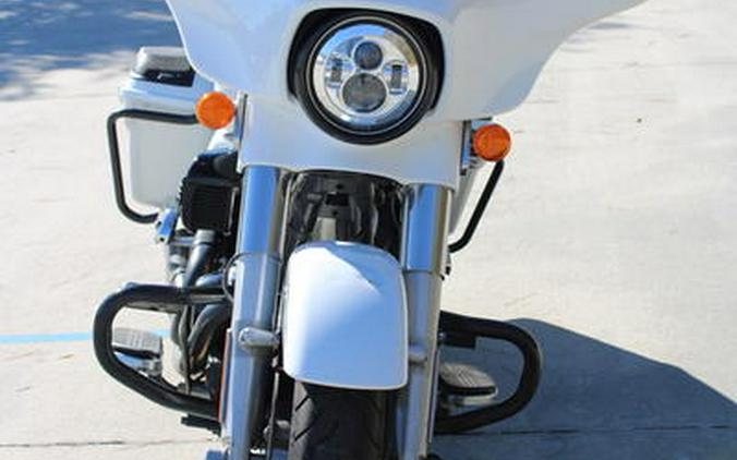 2017 Harley-Davidson® FLHXS - Street Glide® Special