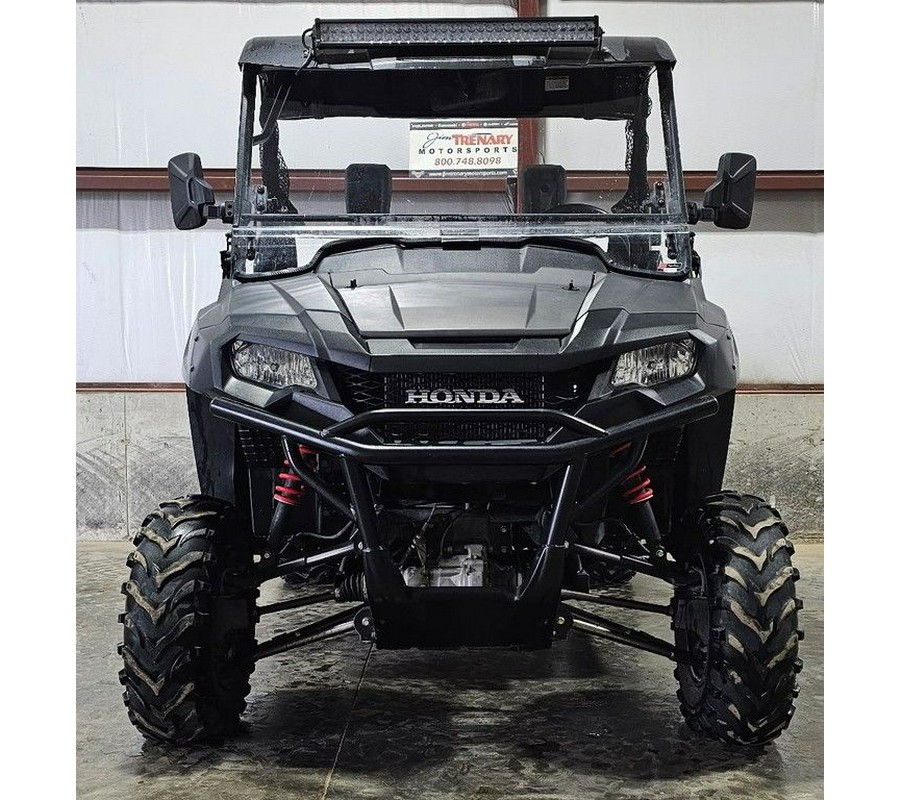 2018 Honda® Pioneer 700 Deluxe