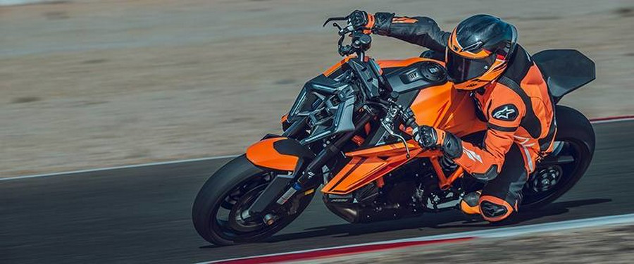 2026 KTM 1390 SUPER DUKE R EVO, black