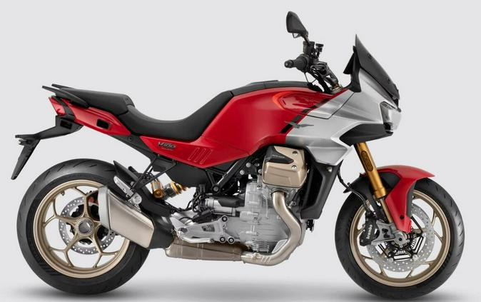 2025 Moto Guzzi V100 Mandello