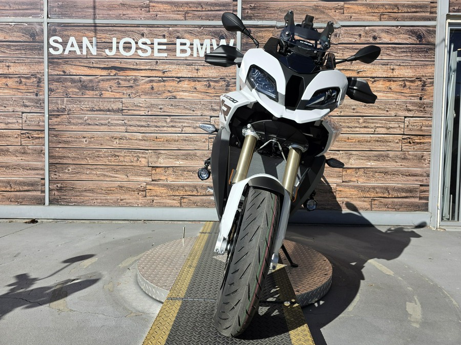 2026 BMW S 1000 XR