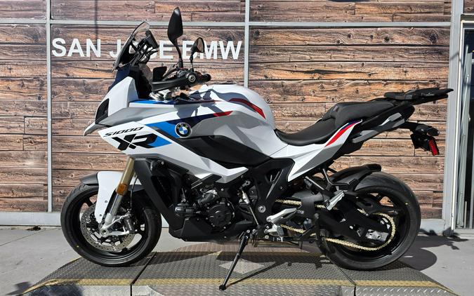2026 BMW S 1000 XR