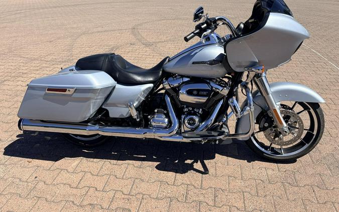 FLTRX 2023 Road Glide®