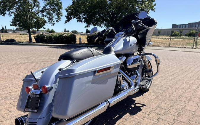 FLTRX 2023 Road Glide®