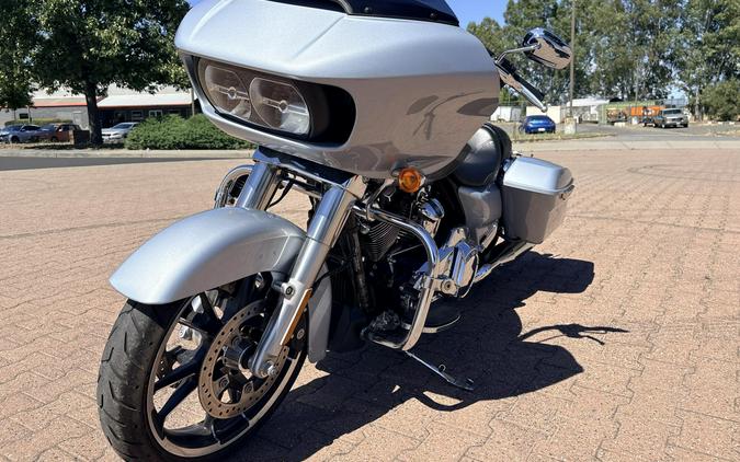 FLTRX 2023 Road Glide®