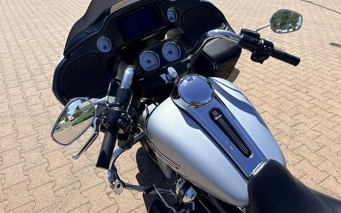 FLTRX 2023 Road Glide®