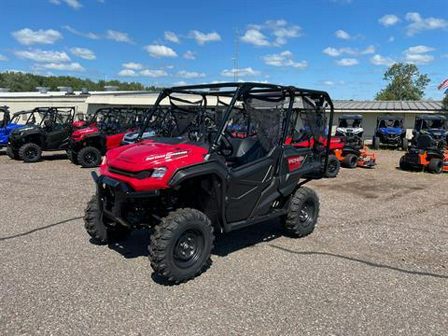 2024 Honda Pioneer 1000-5