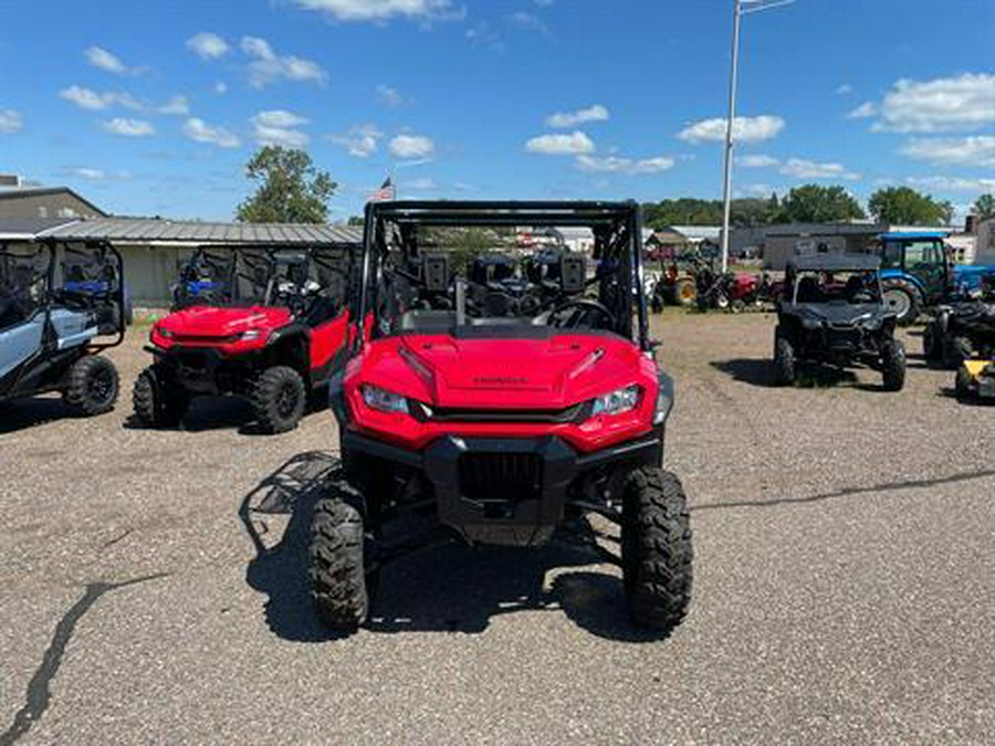 2024 Honda Pioneer 1000-5