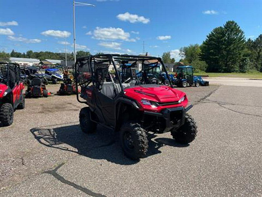 2024 Honda Pioneer 1000-5