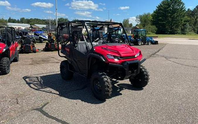 2024 Honda Pioneer 1000-5