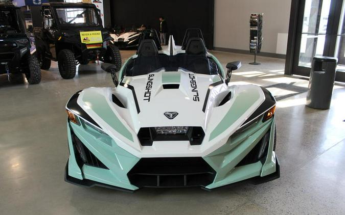 2026 Polaris® SLINGSHOT R WHITE AUTO DRIVE