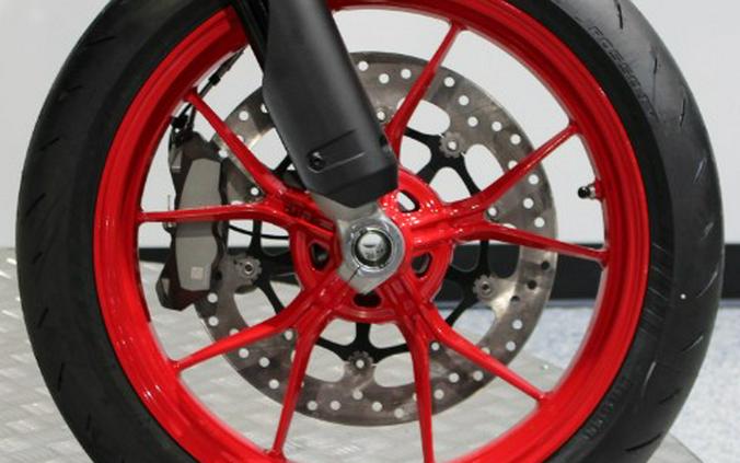 2027 Ducati Hypermotard 698 Mono Nera