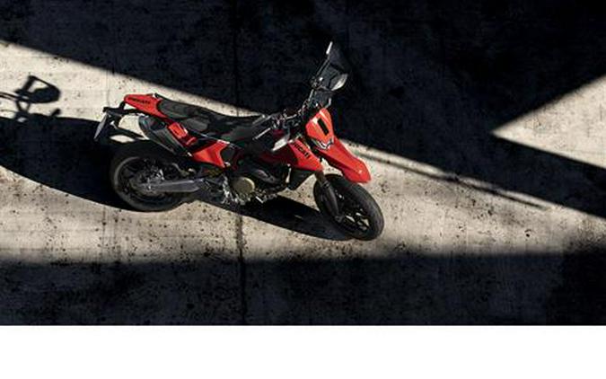 2027 Ducati Hypermotard 698 Mono Nera