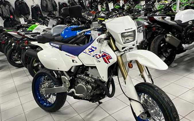 2023 Suzuki DR-Z400SM