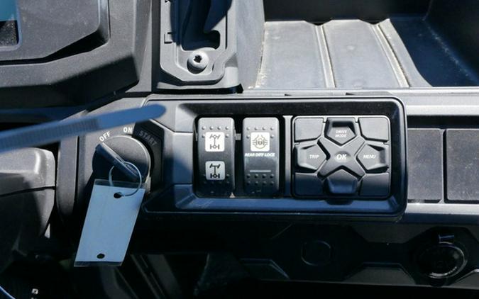 2025 Can-Am Defender XT HD10 XT HD10