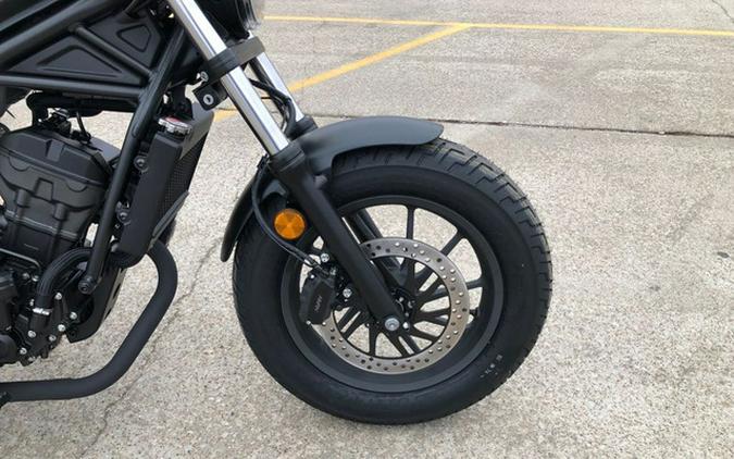 2026 Honda Rebel 300 E-Clutch