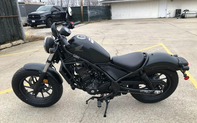 2026 Honda Rebel 300 E-Clutch