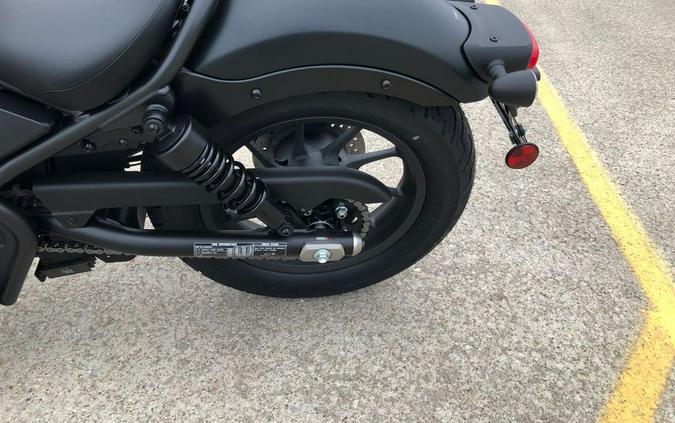 2026 Honda REBEL 300 E-CLUTCH