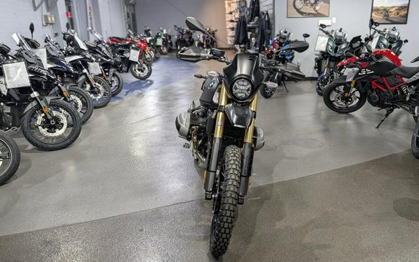 2026 BMW R 12 G/S Night Black Matte