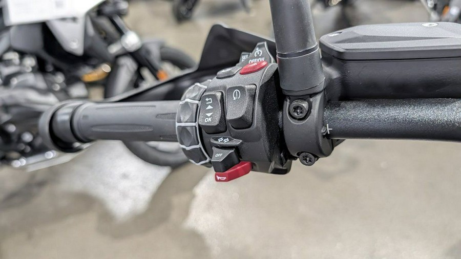 2026 BMW R 12 G/S Night Black Matte