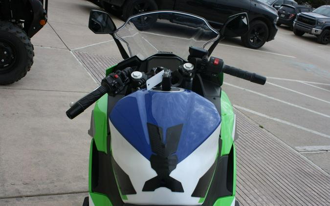 2024 Kawasaki EX500JRFAN