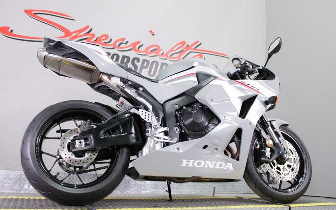2025 Honda CBR600RR ABS