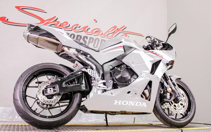 2025 Honda CBR600RR ABS