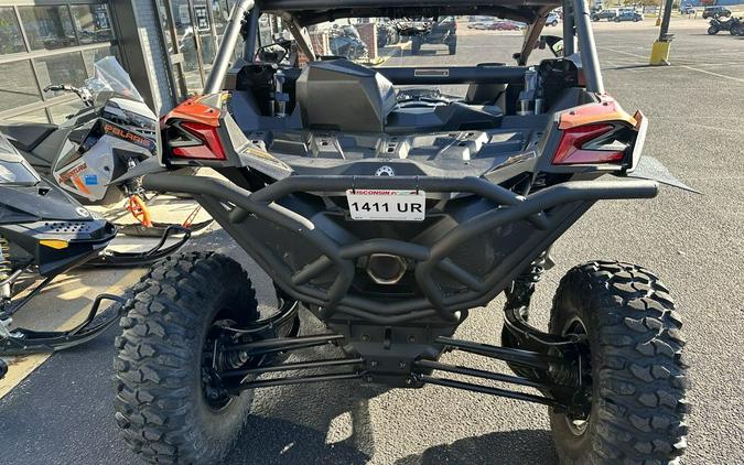 2019 Can-Am® MAVERICK XDS TURBO R