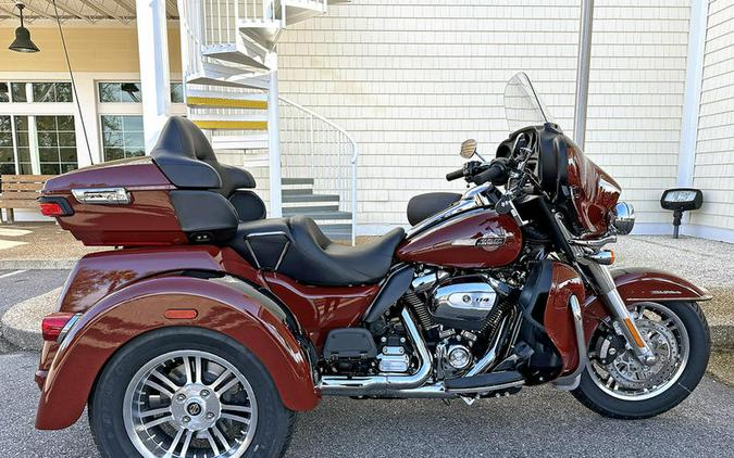 2024 Harley-Davidson® FLHTCUTG - Tri Glide® Ultra