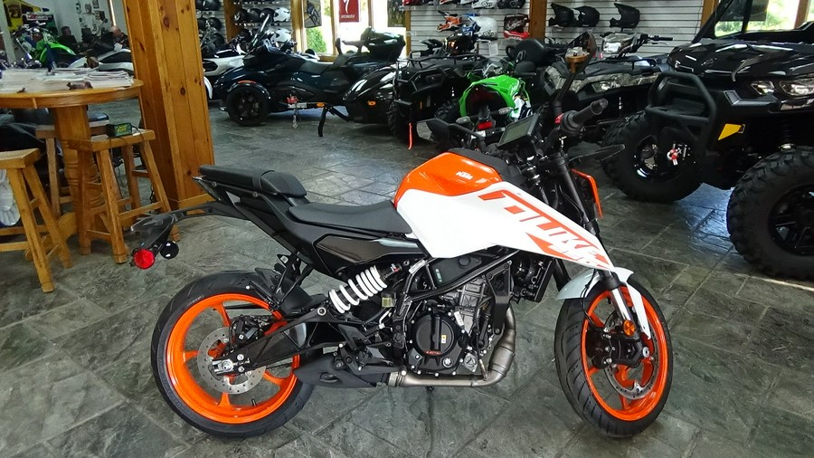 2024 KTM 250 Duke