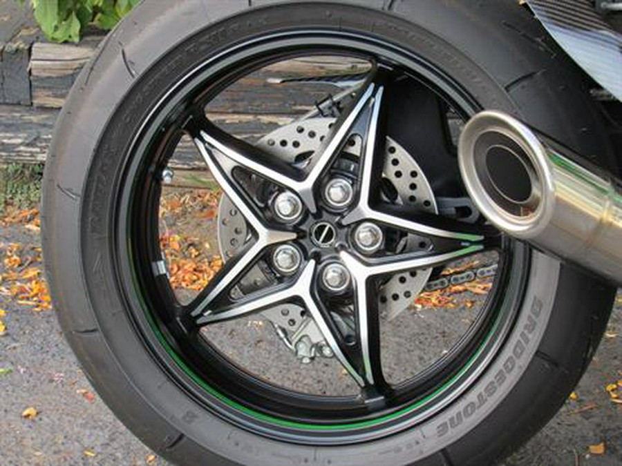 2023 Kawasaki Ninja H2 Carbon